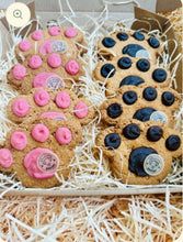 Load image into Gallery viewer, Paw 🐾 Print Cookie